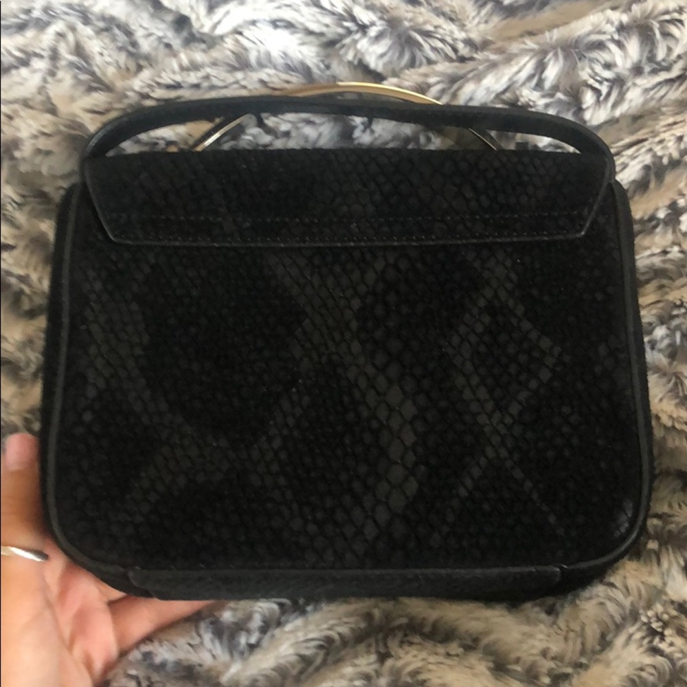 Hendrix Bendel - Picture 5 of 8